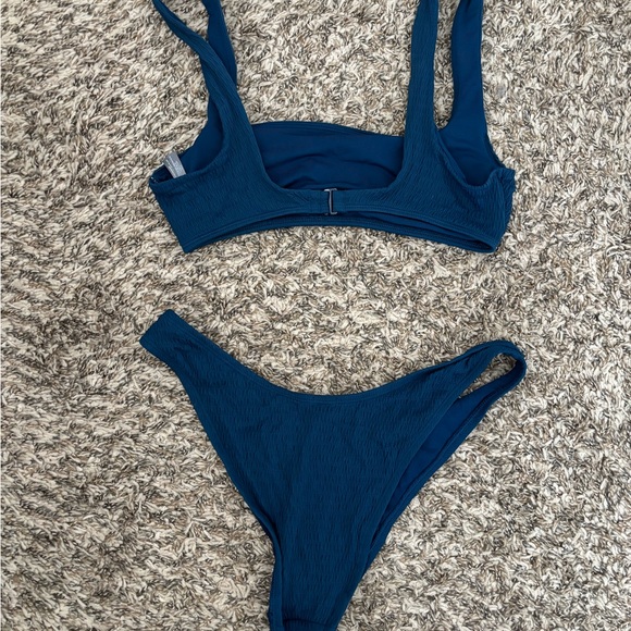 aerie Bikini Set - Picture 2 of 4